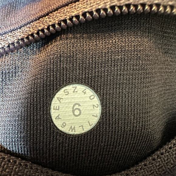 Lululemon Pace Perfect Crop 17” Leggings Boysenberry Size 6 - Picture 10 of 13